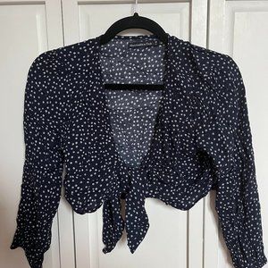 Abercrombie & Fitch Floral Tie front blouse